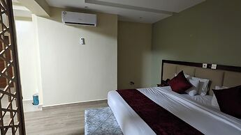 Abuya Palace Hotel Moyale