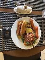 Abuya Palace Hotel Moyale