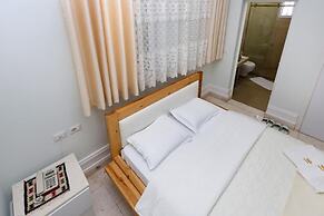 Hotel Familja
