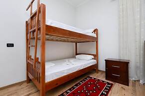Hotel Familja