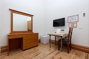 Hotel Familja