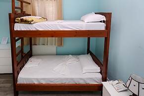 Hotel Familja