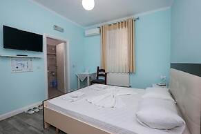 Hotel Familja