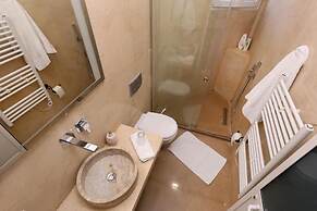 Hotel Familja