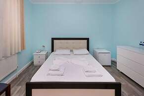Hotel Familja