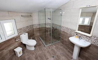 Hotel Familja