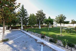 Hotel Familja