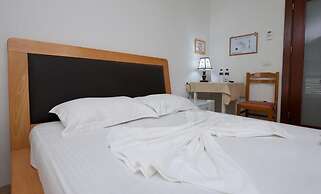 Hotel Familja