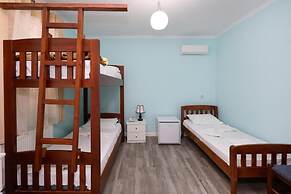 Hotel Familja