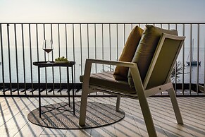 SalvatoreHomes - Torri del Benaco