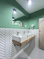 Ease at Sathorn and Co-working Space