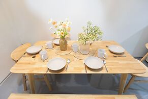 Ease at Sathorn and Co-working Space