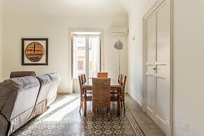 Central City Apartment by Wonderful Italy