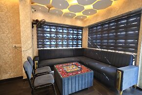 Hotel Blue Mountain