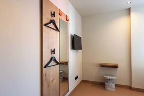 easyHotel Madrid Alcala