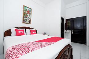 OYO 1706 Hotel H&w Solo