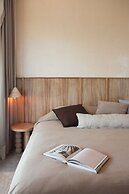 2BR Penthouse with Rooftop & Pool B5
