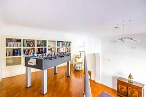 Harmony Elegant Apartment With Parking