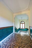 Harmony Elegant Apartment With Parking