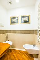 Harmony Elegant Apartment With Parking