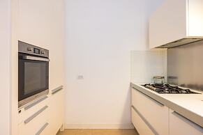 Harmony Elegant Apartment With Parking