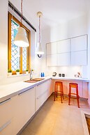 Harmony Elegant Apartment With Parking