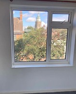 Central Upton Upon Severn 2 Bedroom Property Sleeps 6