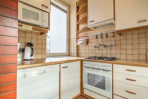 Affordable Apartment Close to Stadthalle