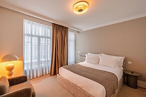 YOUROPO - Bonjardim Prime