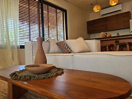Private Pool and Jacuzzi Penthouse S6