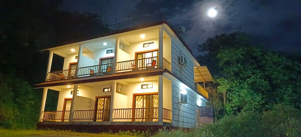 Sohen Beach Resort