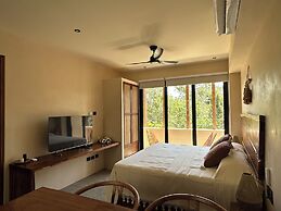 Jungle Escape Studio Quiet & Cozy C5