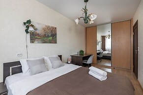 Apartment near Komarovsky Market