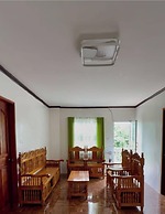 The Meadow View House