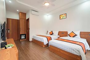 Agarwood Hotel