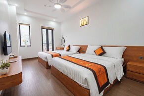 Agarwood Hotel