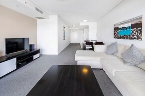 Sierra Broadbeach - West Hinterland View