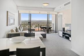 Sierra Broadbeach - West Hinterland View