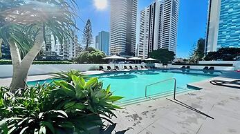 Sierra Broadbeach - West Hinterland View