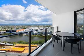 Sierra Broadbeach - West Hinterland View