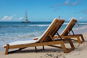 Kaiso Beachfront Villa