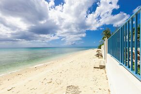 Kaiso Beachfront Villa