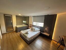 Hotel Time Oclock