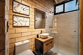 Otalu Suites