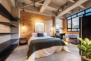 Otalu Suites