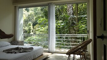 Casa Bromelia