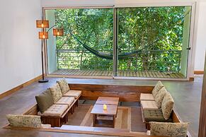 Casa Bromelia