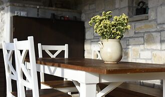 Villa Dol-three Bedroom Villa With Pool