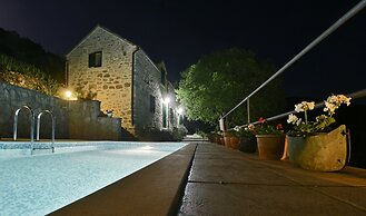 Villa Dol-three Bedroom Villa With Pool