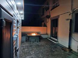 Apartment - Sleeps 4 - Hot Tub, Pet-friendly